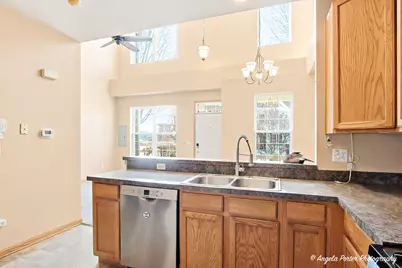 327 S Litchfield Drive #327, Round Lake, IL 60073 - Photo 11