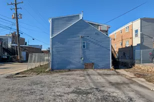 1911 N 19th Ave, Melrose Park, IL 60160 - Photo 3