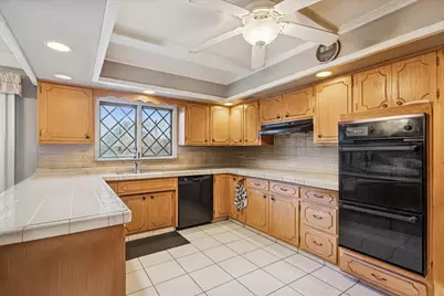 10129 Westmanor Drive, Franklin Park, IL 60131 - Photo 3