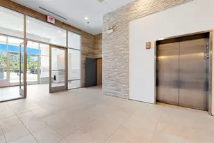 4758 N Laramie Ave, Chicago, IL 60630 - Photo 3