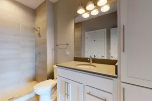 4758 N Laramie Ave, Chicago, IL 60630 - Photo 11