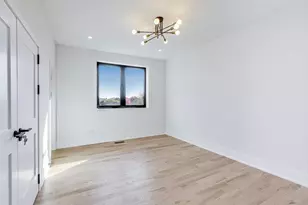 2307 W Foster Ave, Chicago, IL 60625 - Photo 25