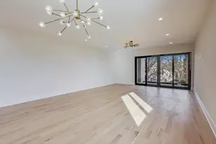 2307 W Foster Ave, Chicago, IL 60625 - Photo 17