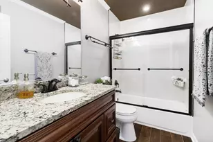 986 Four Seasons Blvd, Aurora, IL 60504 - Photo 11