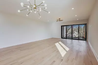 2307 W Foster Avenue #3, Chicago, IL 60625 - Photo 5