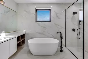 2307 W Foster Ave, Chicago, IL 60625 - Photo 23