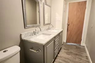 22526 Jeffrey Ave, Sauk Village, IL 60411 - Photo 13