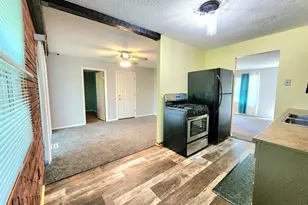 22526 Jeffrey Ave, Sauk Village, IL 60411 - Photo 9