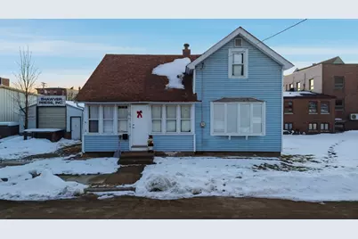 105 E Knox Street, Morrison, IL 61270 - Photo 1