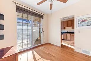 511 Pheasant Trail, Saint Charles, IL 60174 - Photo 5