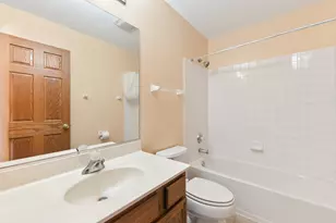 511 Pheasant Trail, Saint Charles, IL 60174 - Photo 25