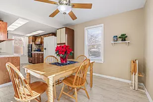 11057 S Ave B, Chicago, IL 60617 - Photo 5