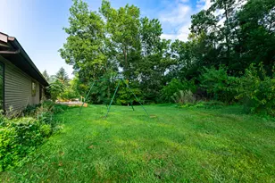 1005 Autumn Ct, Davis, IL 61019 - Photo 37