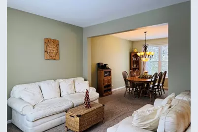 4811 Princeton Lane, Lake in the Hills, IL 60156 - Photo 7