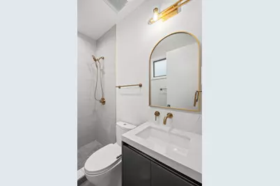 3754 N Claremont Avenue, Chicago, IL 60618 - Photo 49