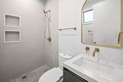 3754 N Claremont Avenue, Chicago, IL 60618 - Photo 47