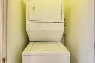 4534 N Cumberland Ave, Chicago, IL 60656 - Photo 17