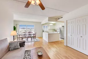 4534 N Cumberland Ave, Chicago, IL 60656 - Photo 5