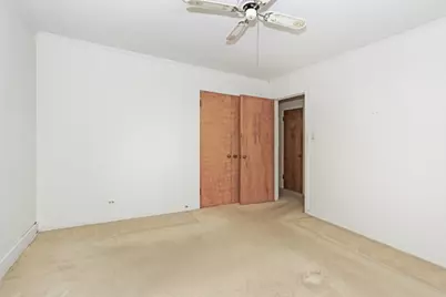 1162 W Grant Drive, Des Plaines, IL 60016 - Photo 15