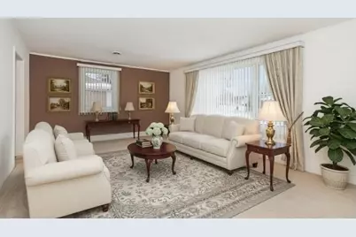 1162 W Grant Drive, Des Plaines, IL 60016 - Photo 3