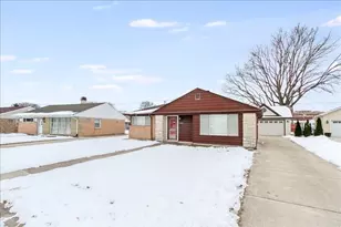 1162 W Grant Dr, Des Plaines, IL 60016 - Photo 1