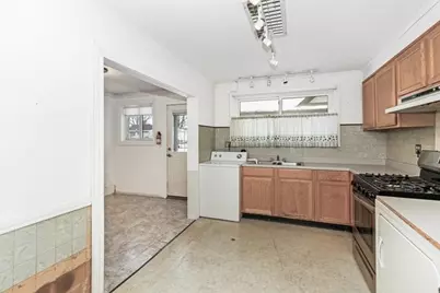 1162 W Grant Drive, Des Plaines, IL 60016 - Photo 11