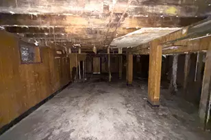 609 E 88th Pl, Chicago, IL 60619 - Photo 23