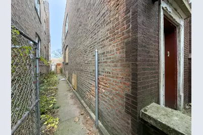 609 E 88th Place, Chicago, IL 60619 - Photo 25