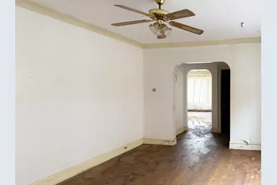 609 E 88th Place, Chicago, IL 60619 - Photo 3