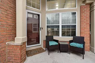 1034 Orchard Pond Ct, Lake Zurich, IL 60047 - Photo 3