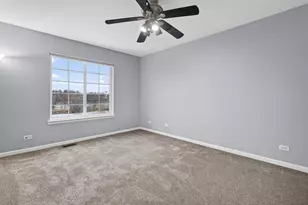 1034 Orchard Pond Ct, Lake Zurich, IL 60047 - Photo 25