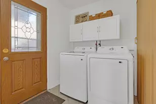 8239 N New England Ave, Niles, IL 60714 - Photo 11