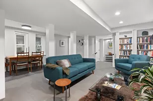 159 W Burton Pl, Chicago, IL 60610 - Photo 7