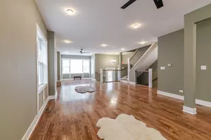 1730 E 83rd Pl, Chicago, IL 60617 - Photo 5