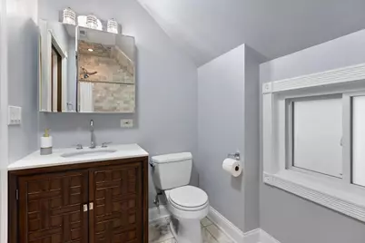 3059 N Gresham Avenue, Chicago, IL 60618 - Photo 21