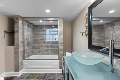 3059 N Gresham Avenue, Chicago, IL 60618 - Photo 27