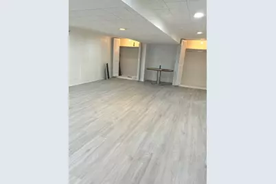 281 Terry Lane, Villa Park, IL 60181 - Photo 7