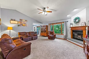 1397 Pier Dr, Davis, IL 61019 - Photo 7