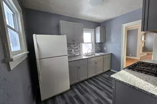 2103 N Court St, Rockford, IL 61103 - Photo 7