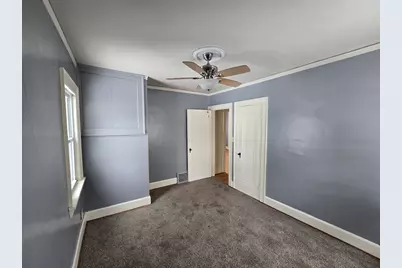 2103 N Court Street, Rockford, IL 61103 - Photo 9