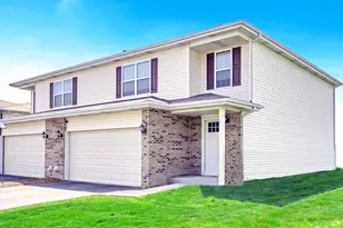 1440 Somerset Dr, Beecher, IL 60401 - Photo 1