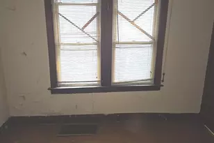 506 E 144th St, Dolton, IL 60419 - Photo 13