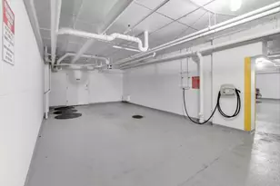 8300 Callie Ave, Morton Grove, IL 60053 - Photo 23