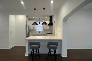 7937 S Crandon Ave, Chicago, IL 60617 - Photo 3