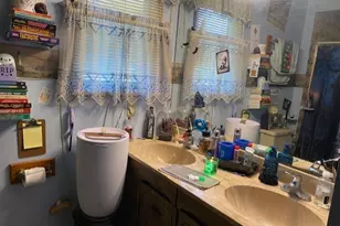 667 Swift Ave, Oglesby, IL 61348 - Photo 9