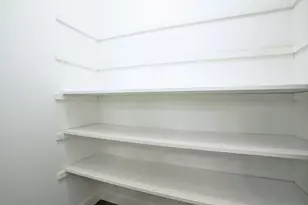 236 Deerpath Ct, Schaumburg, IL 60193 - Photo 9