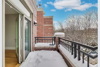 4135 N Kenmore Avenue #2N, Chicago, IL 60613 - Photo 11