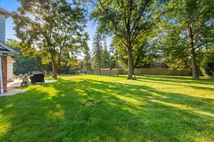 3255 Westview Dr, Northbrook, IL 60062 - Photo 27