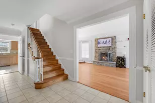 3255 Westview Dr, Northbrook, IL 60062 - Photo 3