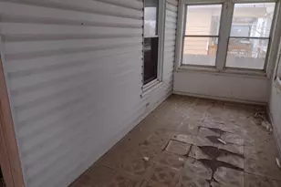 113 Arizona Ave, Joliet, IL 60433 - Photo 3